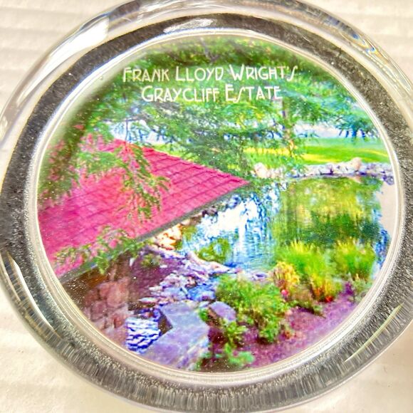 FRANK LLOYD WRIGHT Architect Graycliff Estate Paperweight - Picture 5 of 10